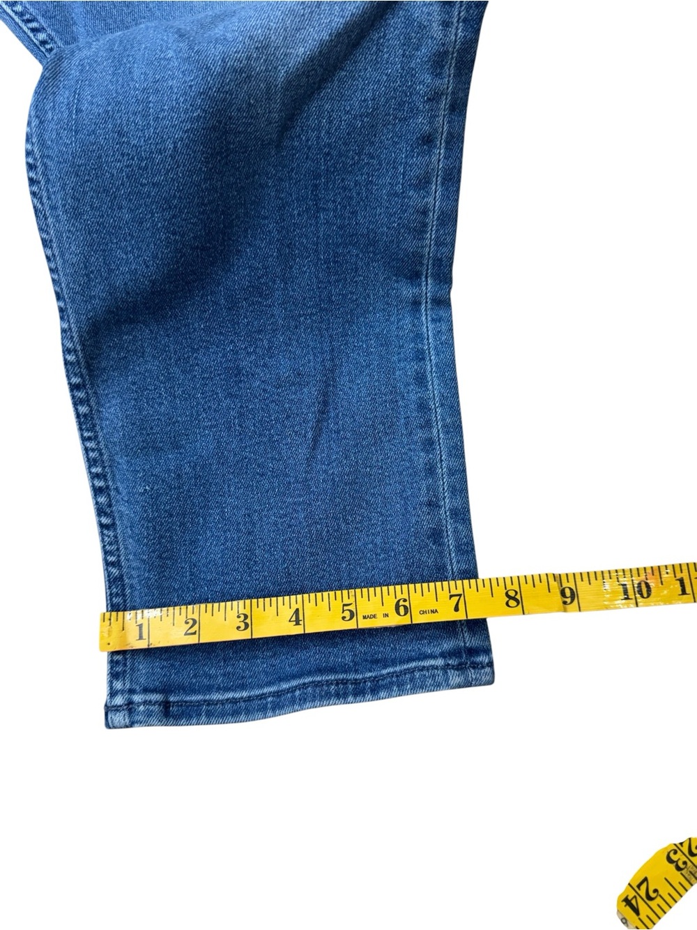 The Mother "The Tomcat" jeans in the Layover. - Picture 10 of 16